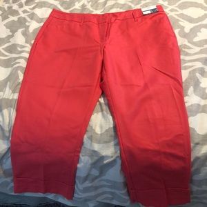 Salmon colored cropped pants